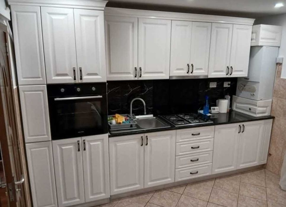 Închiriez apartament 2 camere