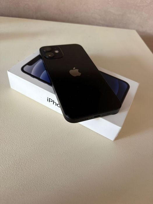 IPhone 12 mini продам