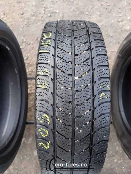 205/65 R16C • Iarna • Semperit Van Grip 3 107/105T | 1 buc | DOT 2023 | Pret/buc
