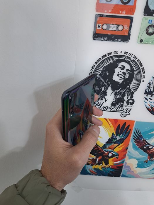 Samsung Galaxy A50 память 64gb очилмагян идеал