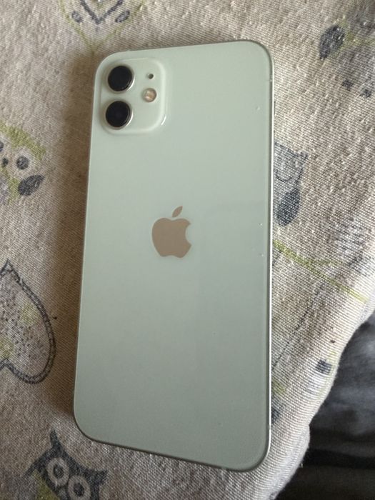 Vand urgent iphone 12