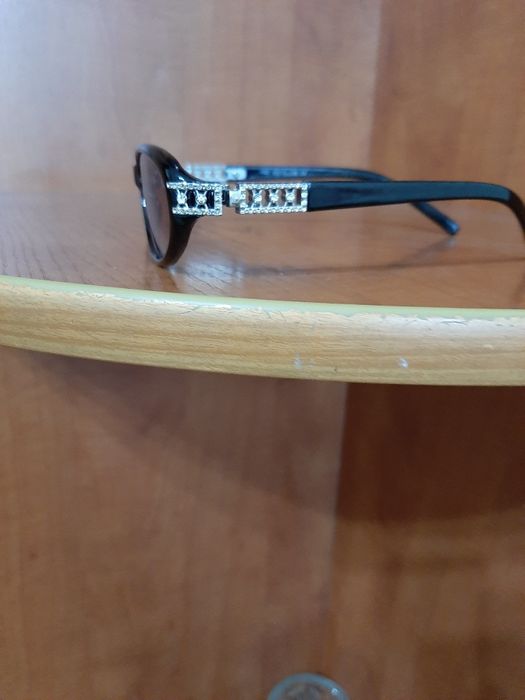 Продам очки для зрения новые.