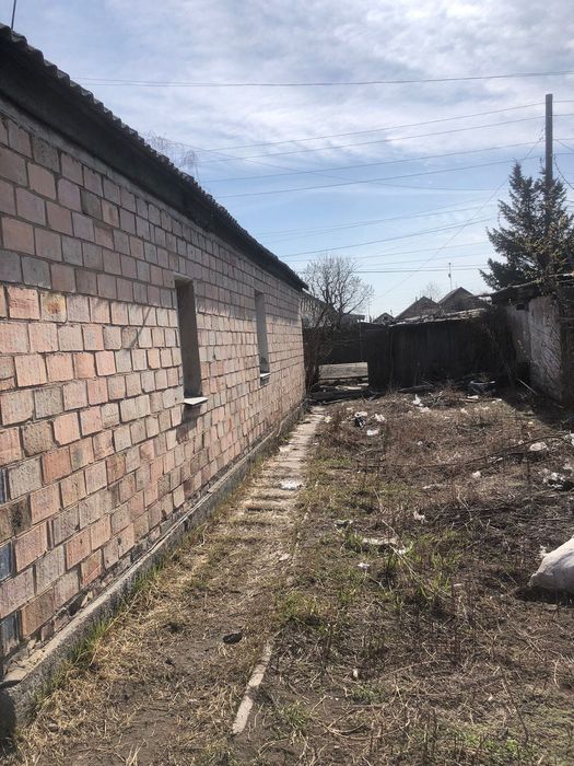 Продам дом в новодолинки срочно !!!