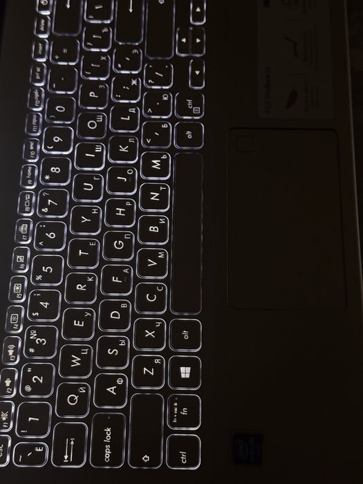 Ноутбук асусвивобук14