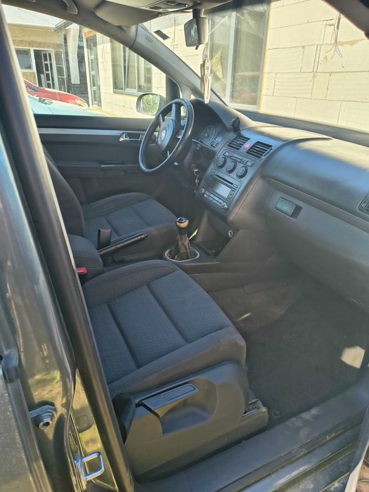 Vand Volkswagen Touran din 2004