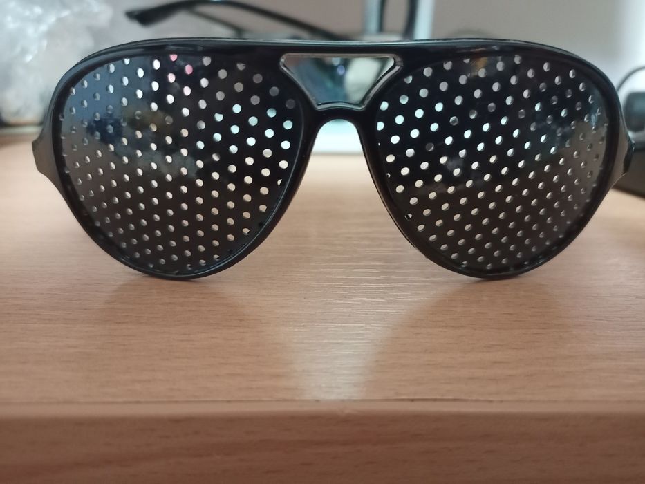 Очки тренажеры для глаз сетчатые