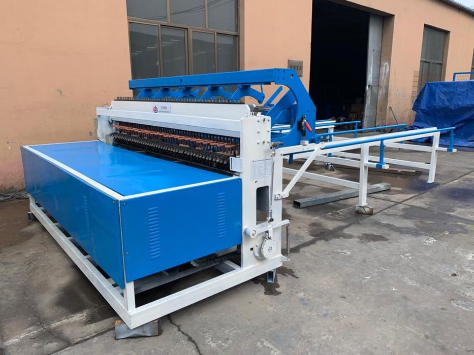 Станки для производства кладочных сеток