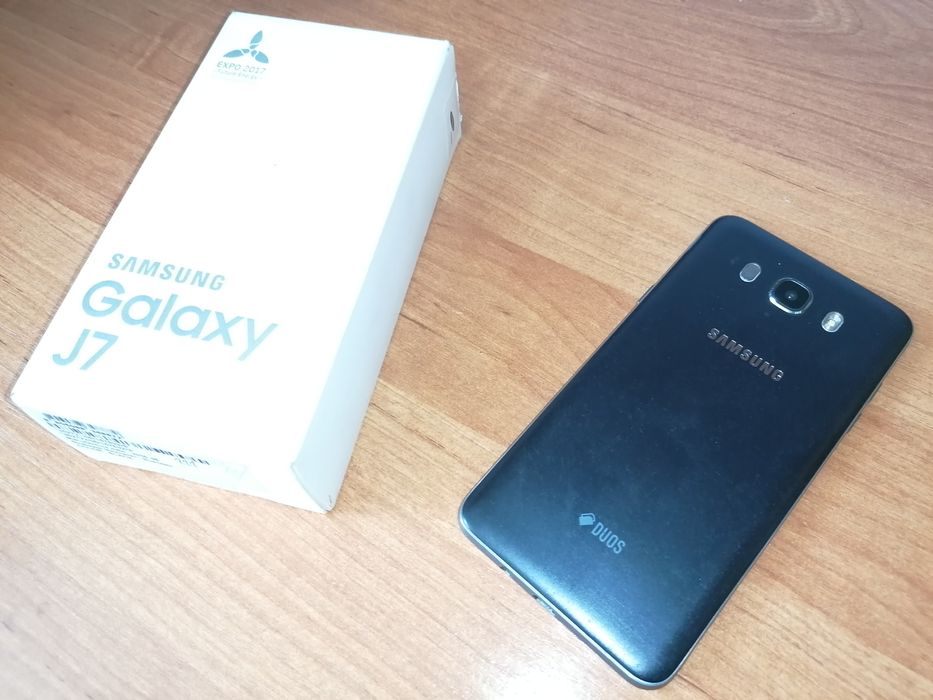 Самсунг j7 на 16 gb