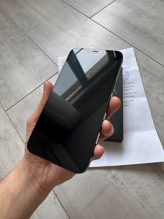 Продам iPhone 12 Pro Max айфон 12 про макс