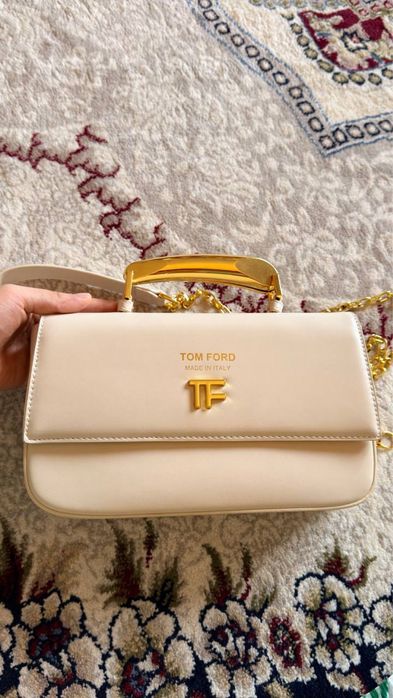Tom ford sumka yengi