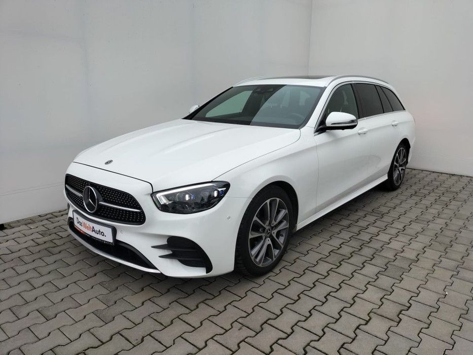 Mercedes-Benz E Mercedes-Benz E 2021 - via workleto.com