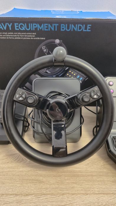 Echipament complet Logitech G Heavy Farm Sim/ETS2 Controller (Volan+Pedale+Side Panel Control Deck)