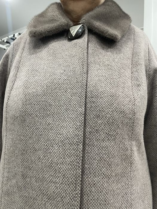 Пальто продам 56рр