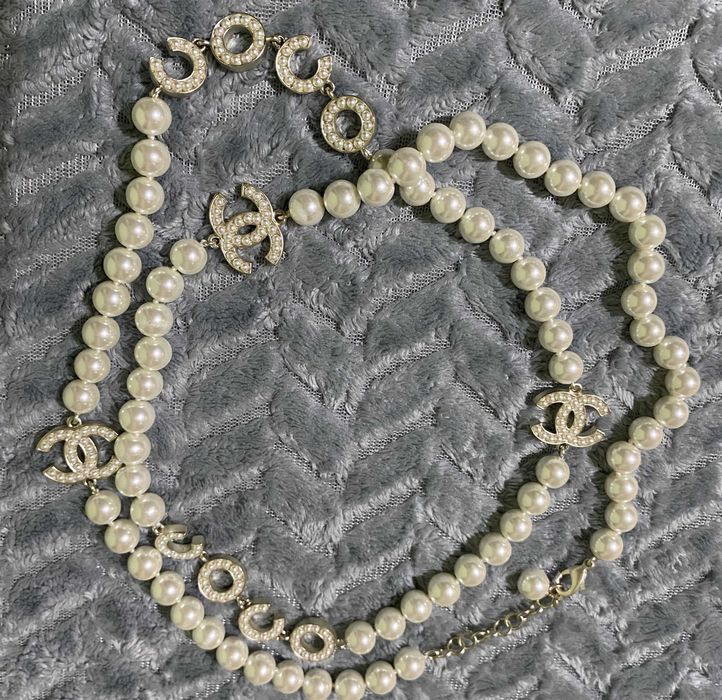 Colier perle Chanel