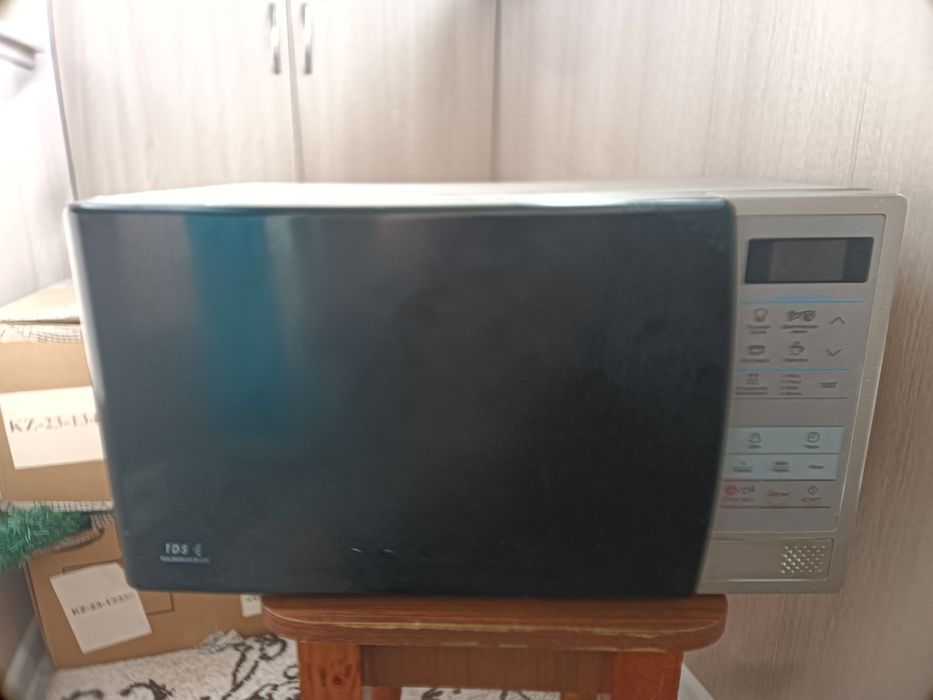 Микроволновка Samsung