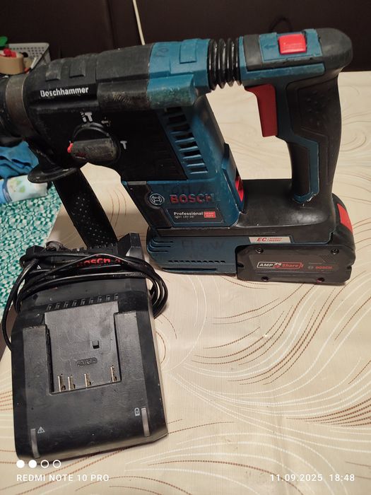 Rotopercutor Bosch gbh18v-26,ac 5,5 ah,incarcator
