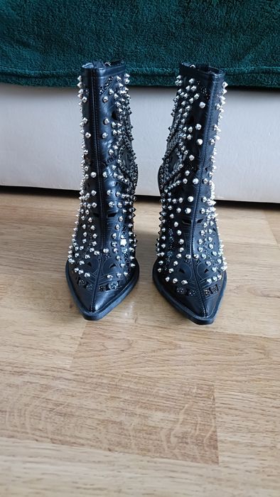 Vând botine dama