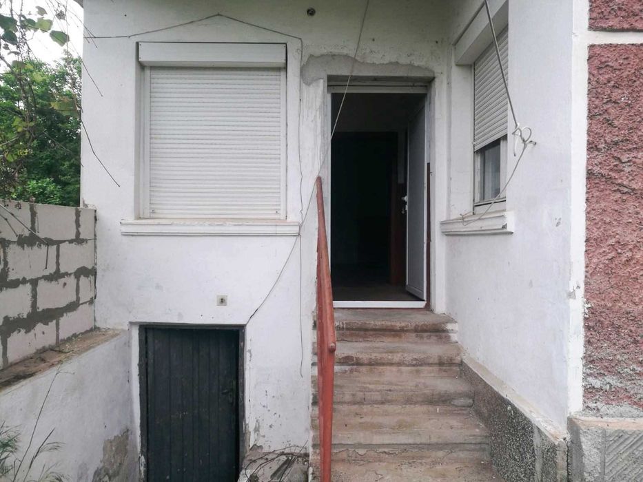 Продава се Къща в с. Ярджиловци, Област Перник - 66 кв.м за 682 €/кв.м - Снимка #19