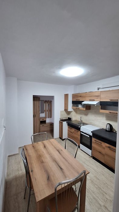 Inchiriez 2 camere Galeriile Soveja Constanta lângă Profi