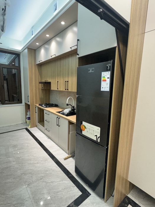 Kvartira Seul baynalminal kochada ijaraga 3 hona odam yashamagan