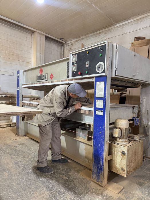 Сдаются места в мебельном цеху