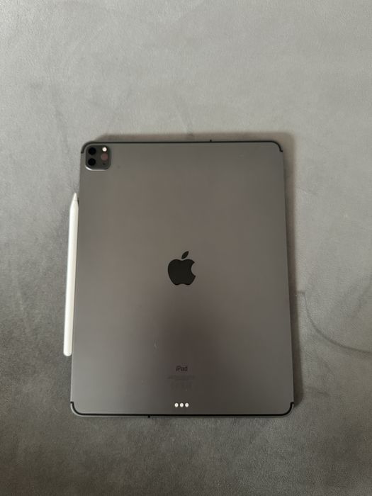 iPad Pro (12.9-inch) (4th generation) 256 GB + Apple Pencil