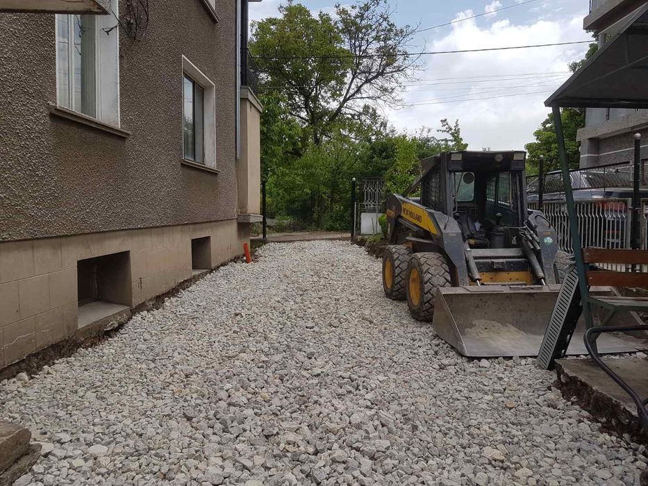 Бързо извозване на храсти и отпадъци с камион  щипка

камион