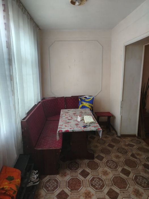 Продаётся 2х комнатная своя  квартира