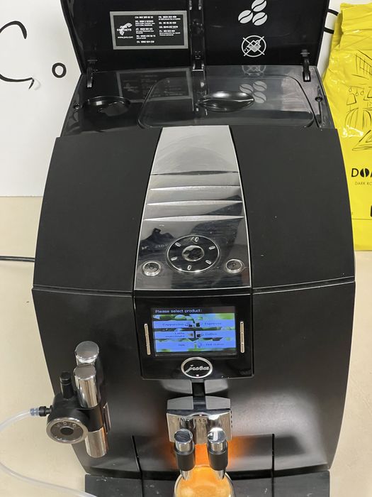 Кафемашина кафе автомат Jura j9 black с гаранция