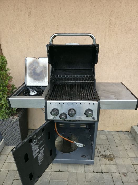 Grătar pe gaz Broil King 320