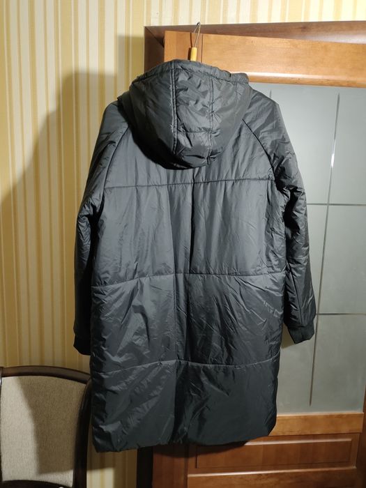 Продам  пуховик пальто р 50