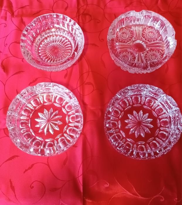 Кристални пепелници