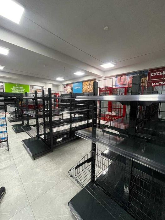 Стеллаж торговый полки прилавки