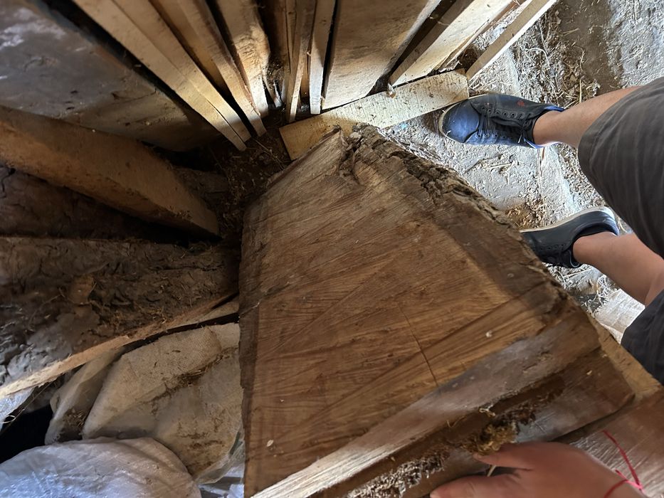 Сух орехов материал