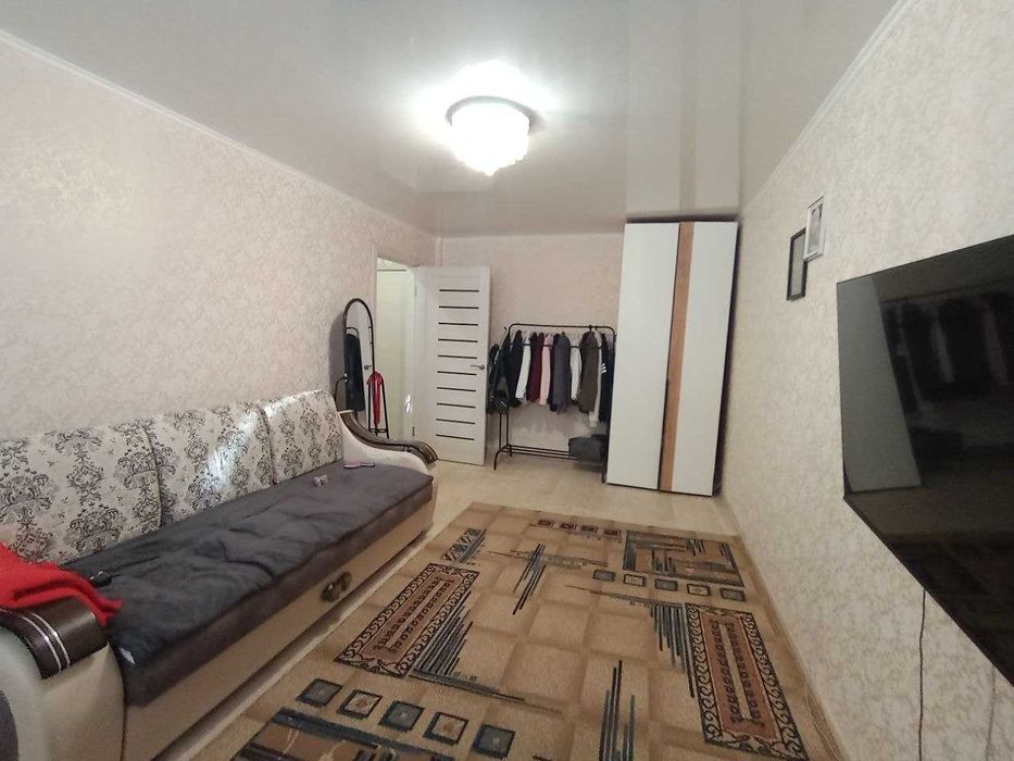 Продам 1 ком уральский переулок