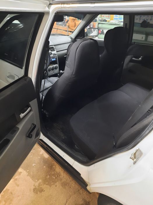 Продам приору универсал