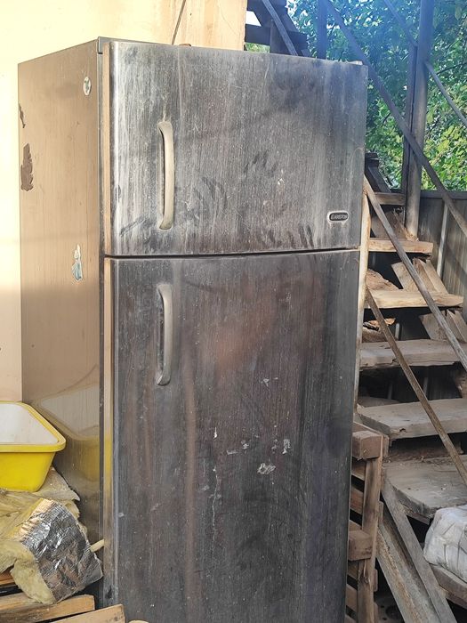 продам холодильник