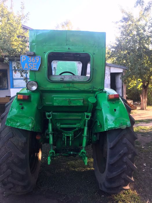 Продам трактор в хорошом состаяние