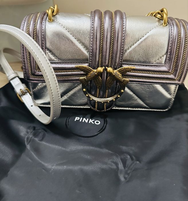 Pinko чанта сребриста