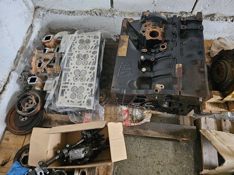 Dezmembrez motor JCB DieselMax, 2019, multe piese disponibile