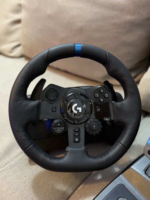 Volan Logitech g923 NOU GARANTIE 2 ANI