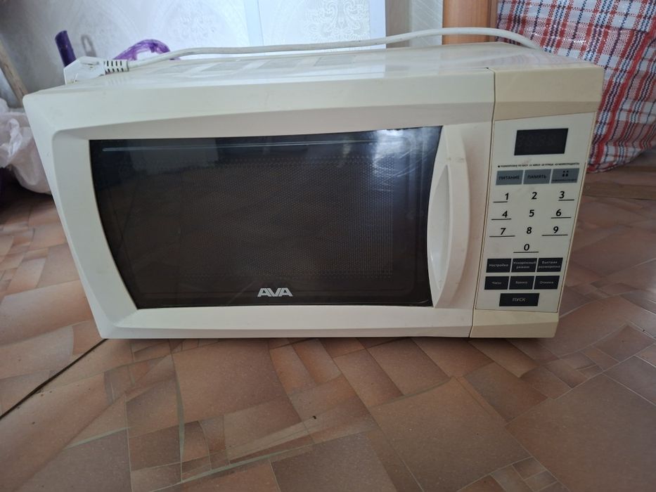 Микроволновка AVA нерабочая