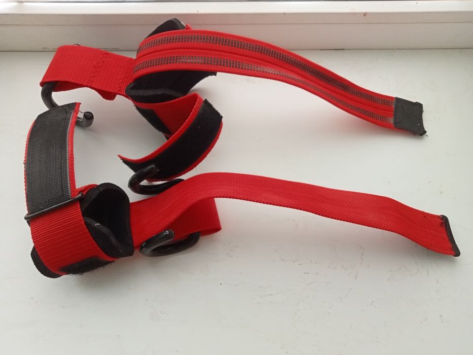 Продам   крюки    лямки   манжеты   для  рук