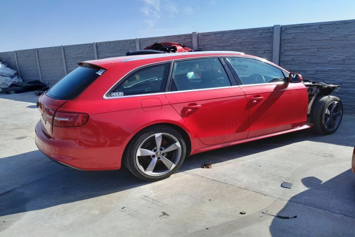 Dezmembrez Audi A4 B8/8K [2007 - 2011] Allroad quattro wagon 5-usi 2.