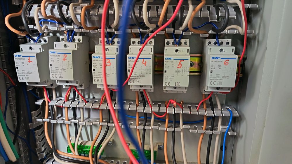 Умный дом с Алисой. Монтажные работы.