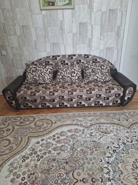 Продаю диван и кресло