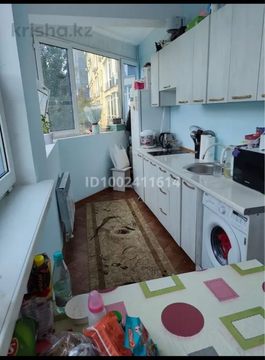 Продам квартиру кухня студия