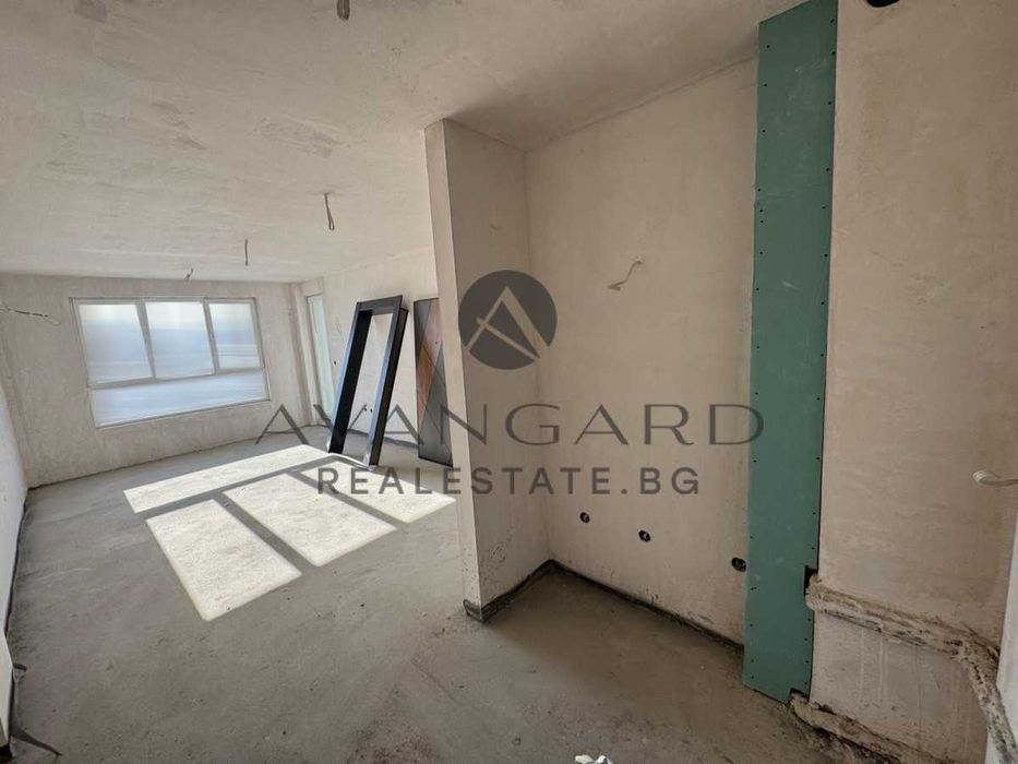 Продава се Двустаен апартамент в Пловдив, Кършияка - 72 кв.м за 714 €/кв.м - Снимка #1