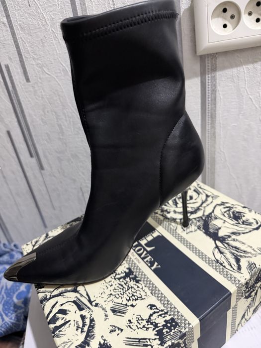 Продам ботильоны