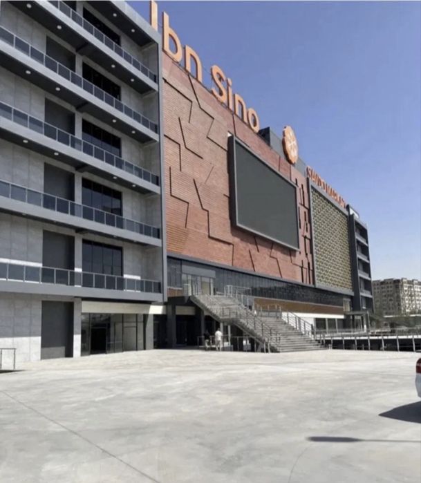 Дукон сотилади Ибн Сино Савдо Мажмуаси (тарцевойда)